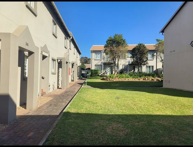 1 bed property to rent in BUSHWILLOW PARK
